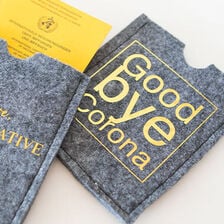 X-Sy dina egen vaccinationskortfodral