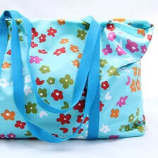 X-Sybeskrivning för en strandväska till badsemestern