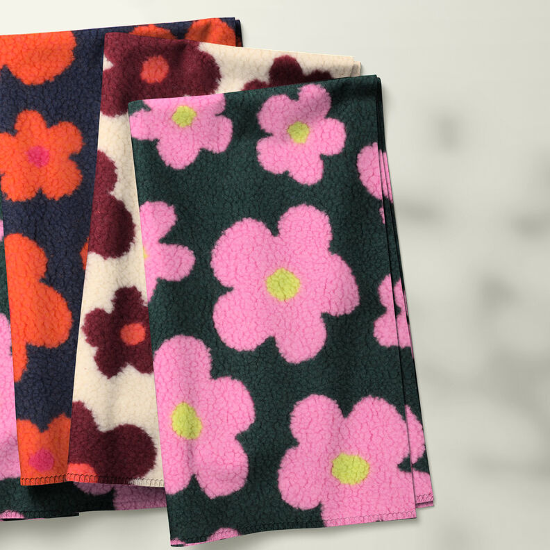 Teddyplysch Blommor | Poppy Fabrics – cashew/bordeauxrött, image number 6