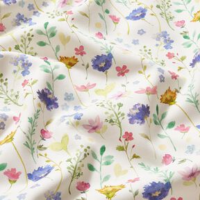 Dekorationstyg Bomullskypert ängsblommor – elfenbensvit/blålila, 