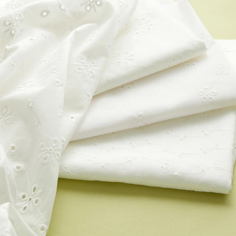 Engelskt broderi Blommor med vågad kant – vit, image number 5