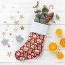 Bomullstyg Kretong pepparkakshus – karminröd,  thumbnail number 6