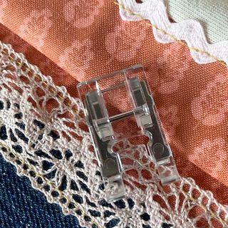 Transparent fot Horisontell gripare (7 mm) till Brother, 