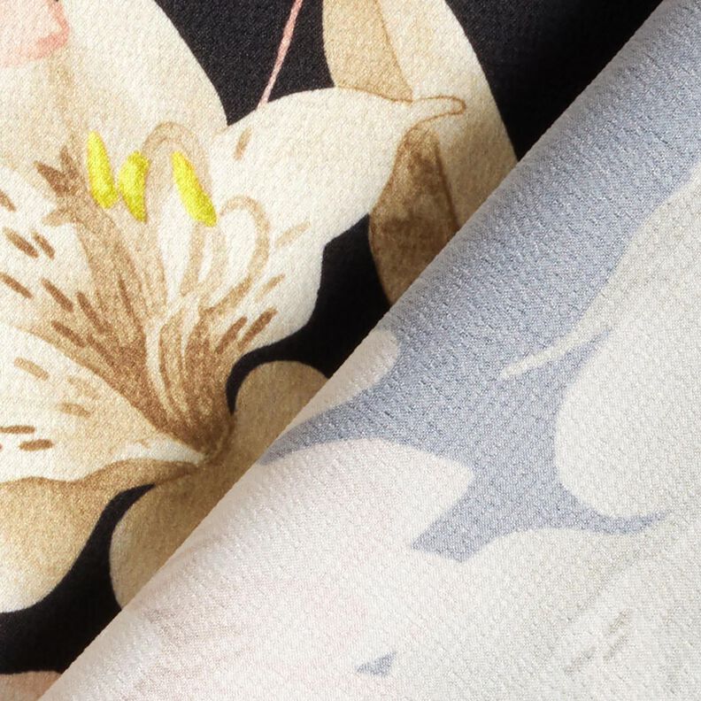 Crepesatin magnolior med palmblad – svart/beige,  image number 4