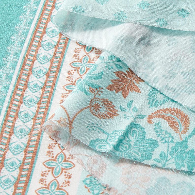 Viskos Voile paisley blommor kantdesign – blå, image number 7