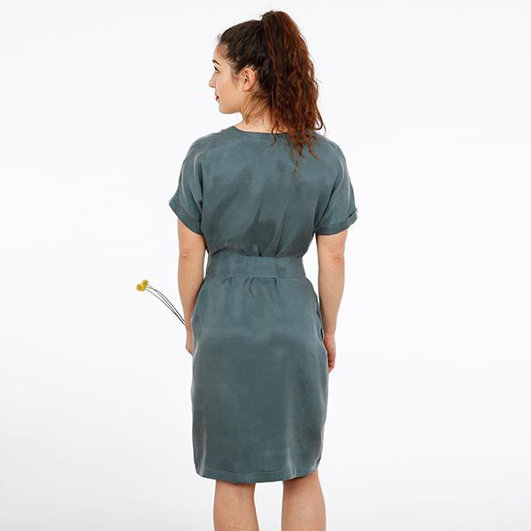 FRAU VIKKI - ledig klänning med V-ringning och skärp, Studio Schnittreif  | XS -  XXL,  image number 3